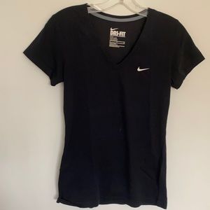 Nike. TShirt. Black. Size small.
